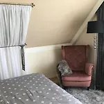 Viktoria House