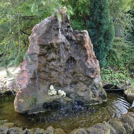 Viktoria House Casa de Férias *